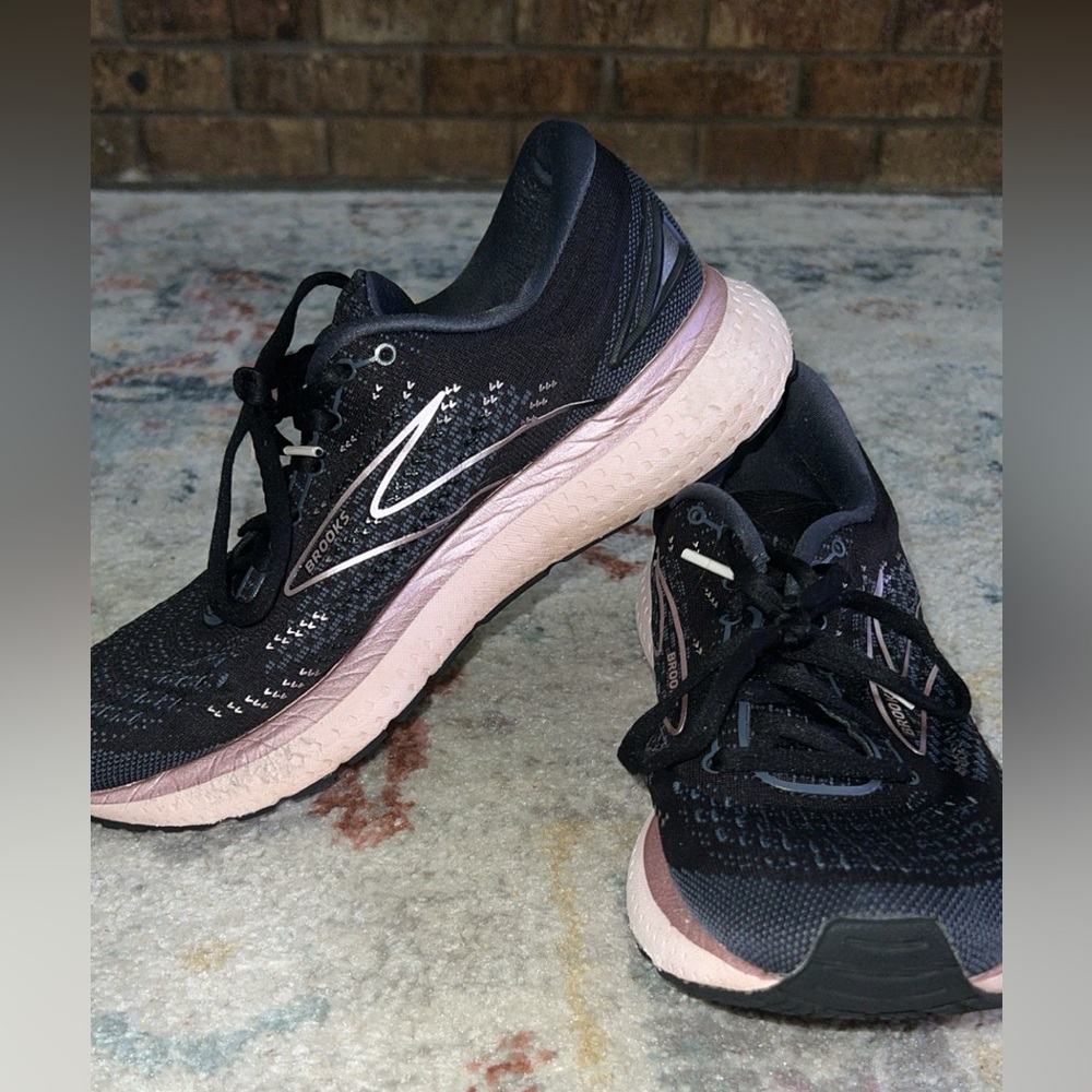 Brooks glycerin 19 women’s shoes